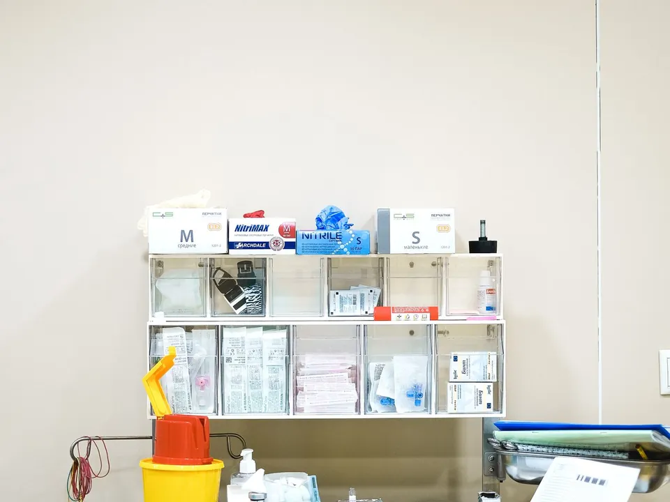 Hospital Storage Rack